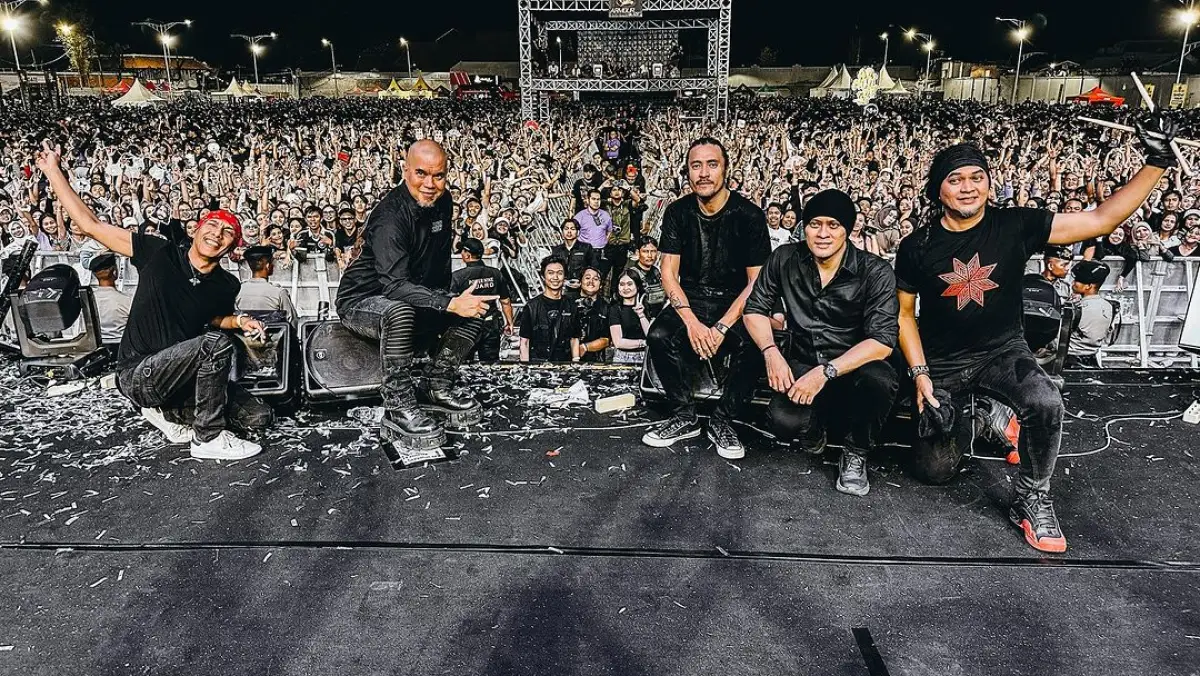 Dewa 19 Stadium Tour / Konser Reuni Band Legendaris
